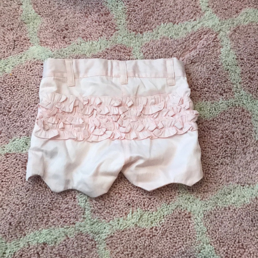 Ruffle butts shorts
